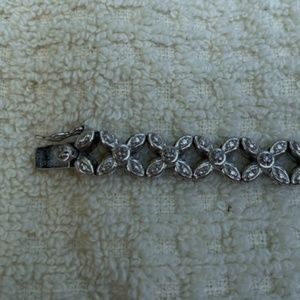 Beautiful vintage sterling silver diamond bracelet!  Gorgeous!